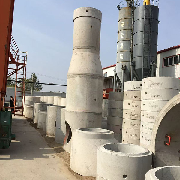 雨，污水檢查井